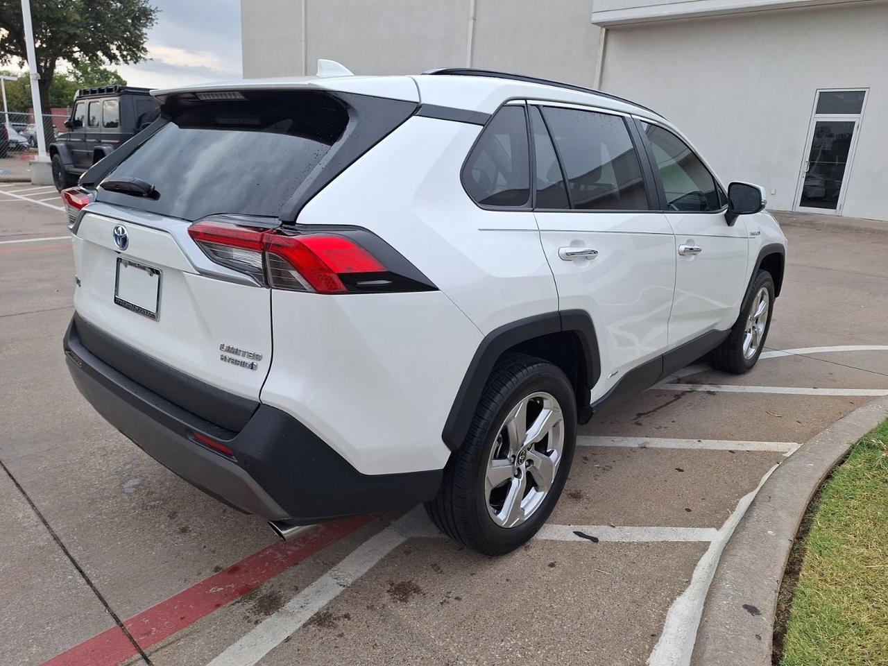2021 Toyota RAV4 Hybrid Limited Hurst TX