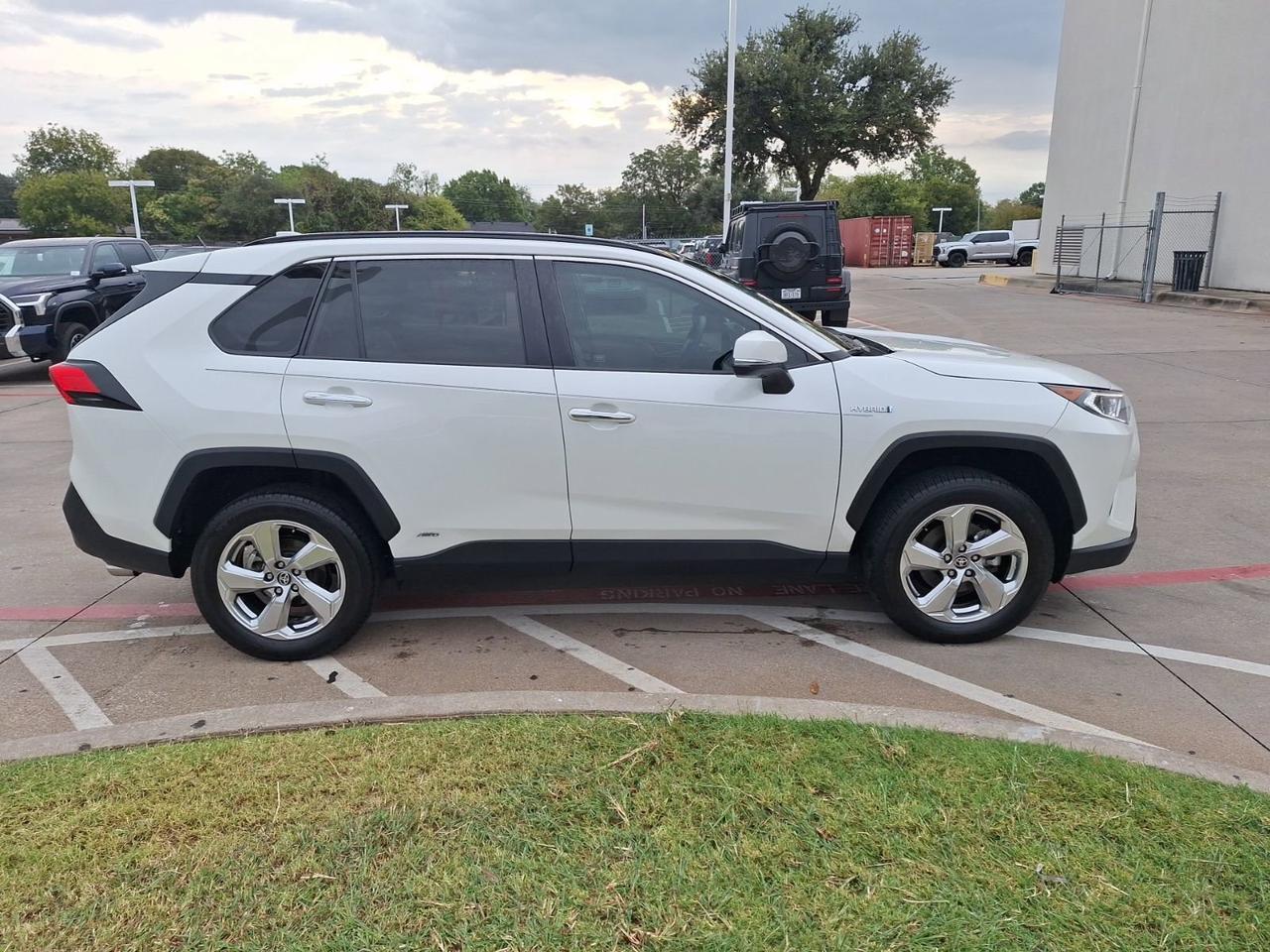 2021 Toyota RAV4 Hybrid Limited Hurst TX