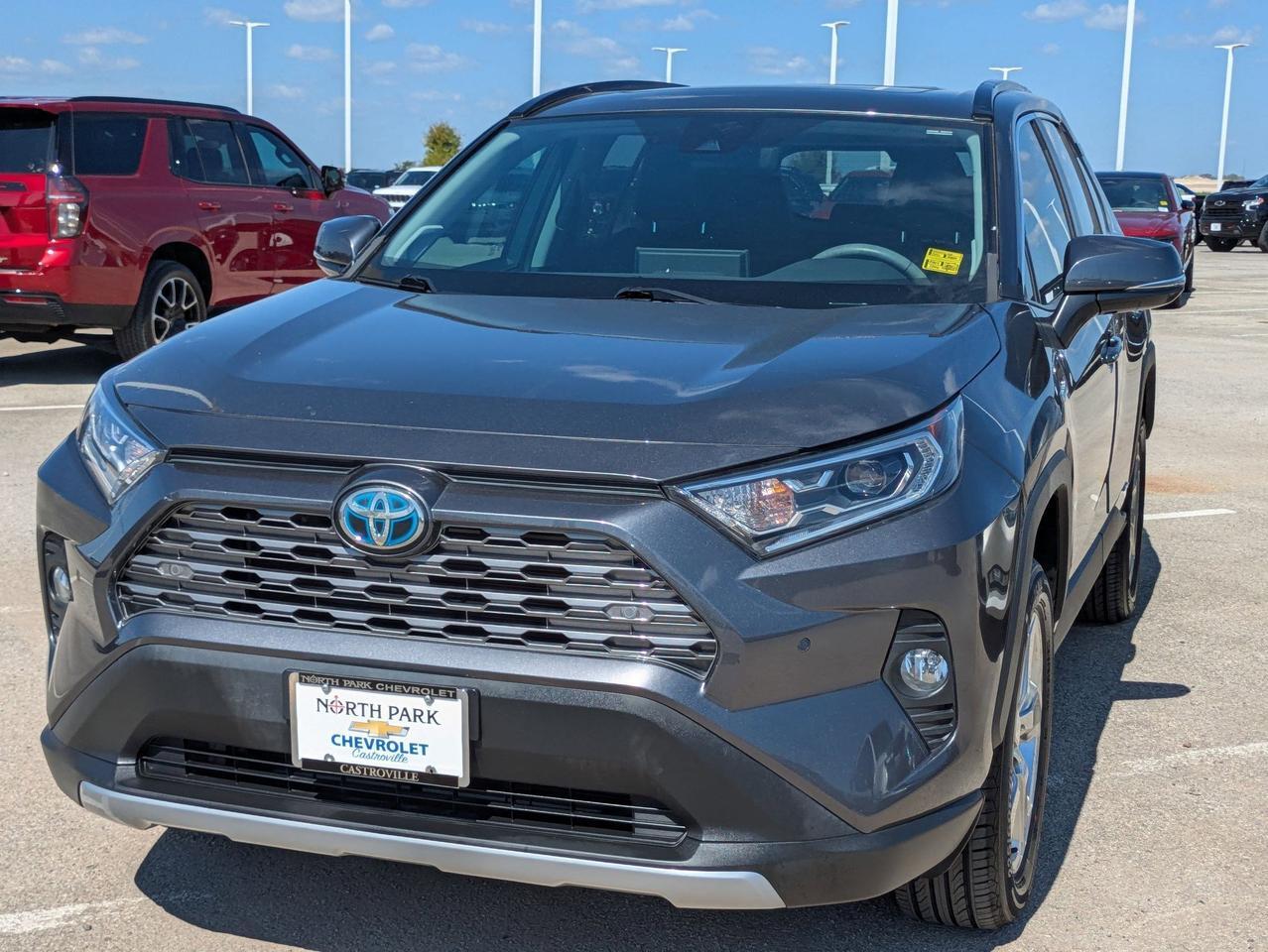 2021 Toyota RAV4 Hybrid Limited Castroville TX