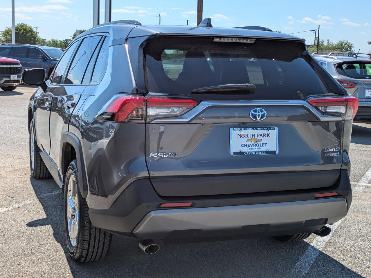 2021 Toyota RAV4 Hybrid Limited Castroville TX