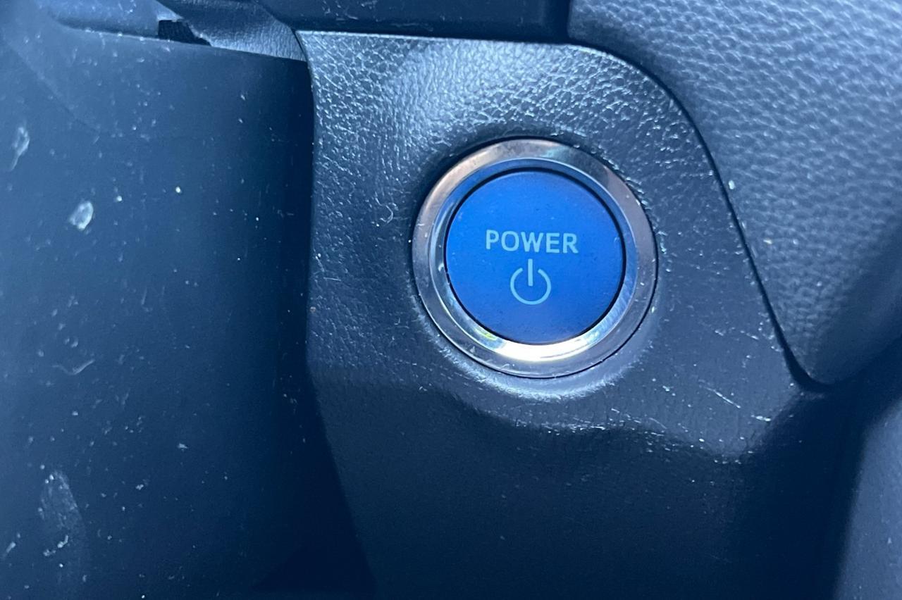 2021 Toyota RAV4 Hybrid Limited Ontario OR