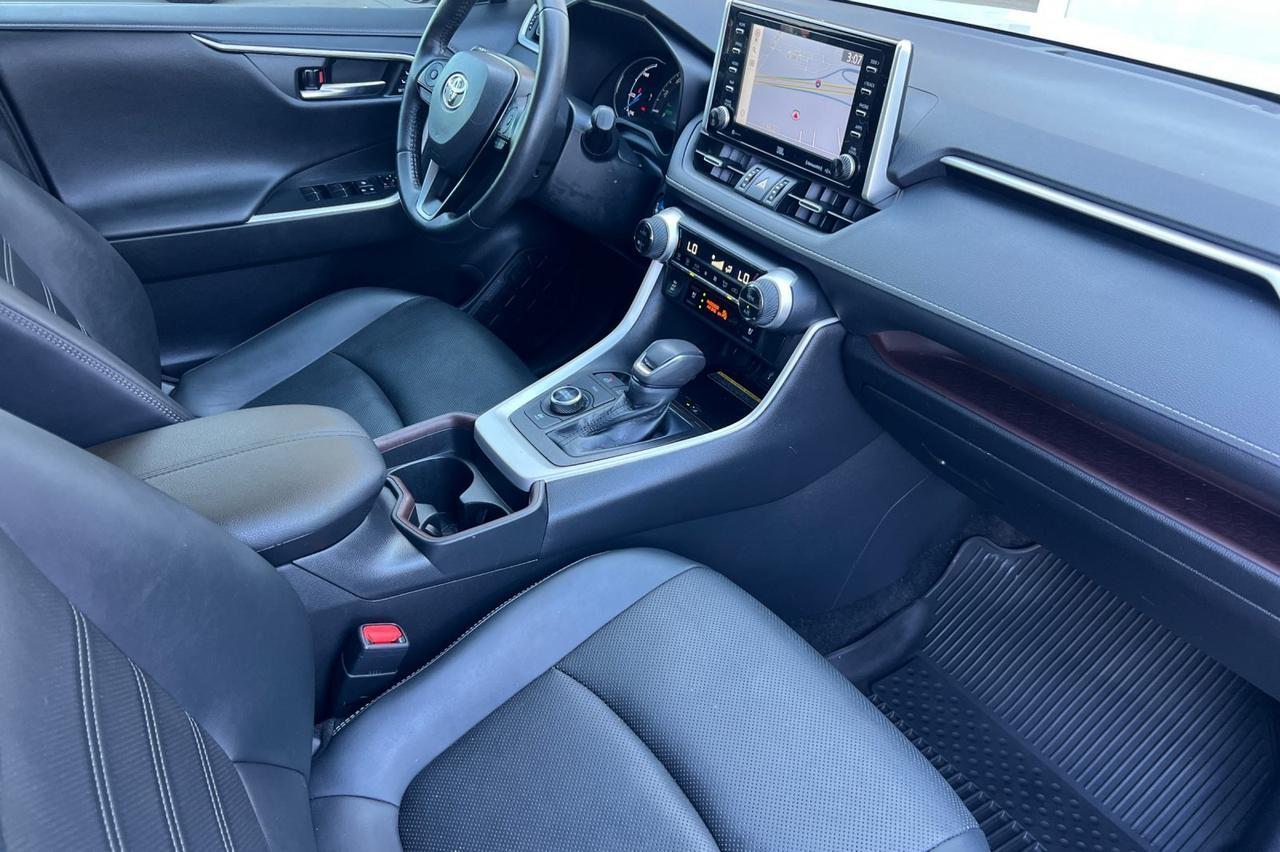2021 Toyota RAV4 Hybrid Limited Ontario OR