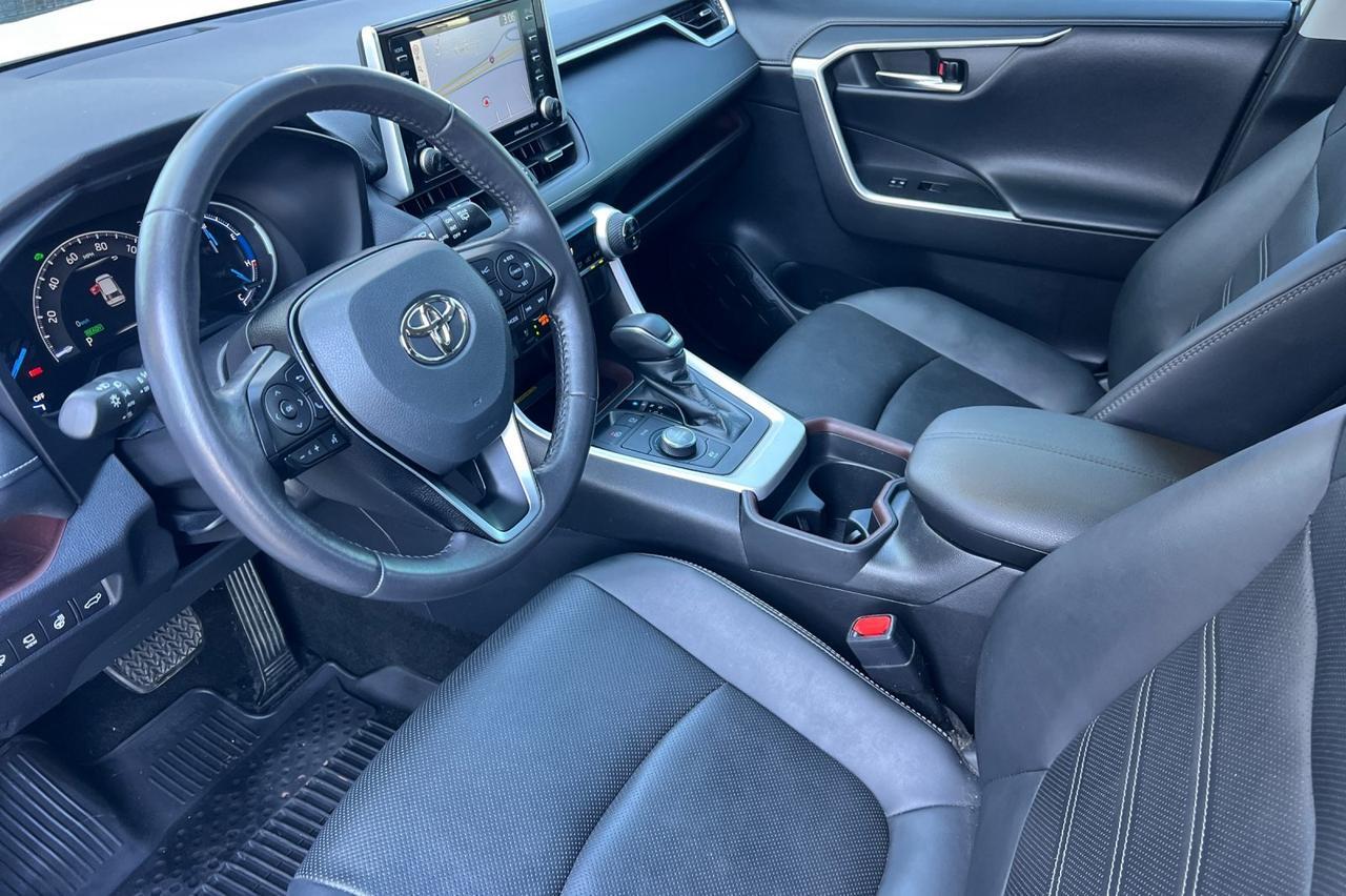 2021 Toyota RAV4 Hybrid Limited Ontario OR