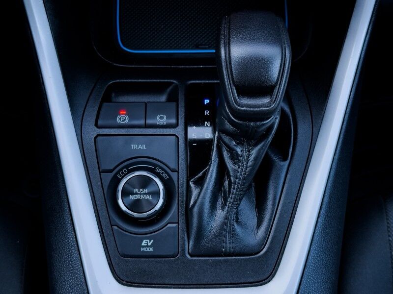 2021 Toyota RAV4 Hybrid XLE AWD Arlington VA