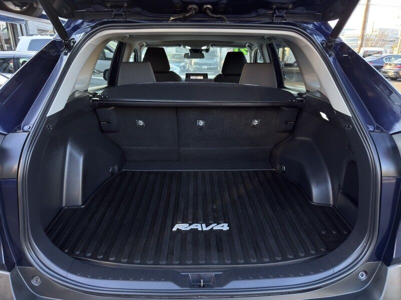 2021 Toyota RAV4 Hybrid XLE AWD Arlington VA