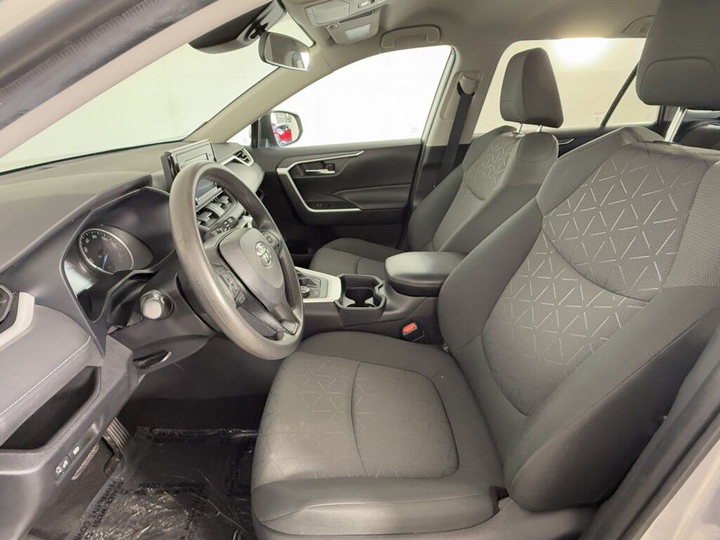 2021 Toyota RAV4 Hybrid XLE AWD Maumee OH