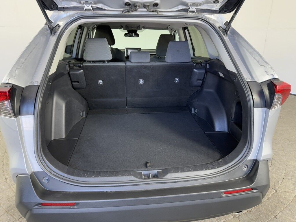2021 Toyota RAV4 Hybrid XLE AWD Maumee OH