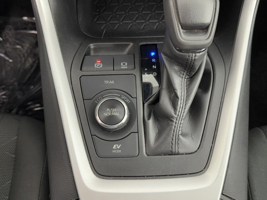 2021 Toyota RAV4 Hybrid XLE AWD Maumee OH