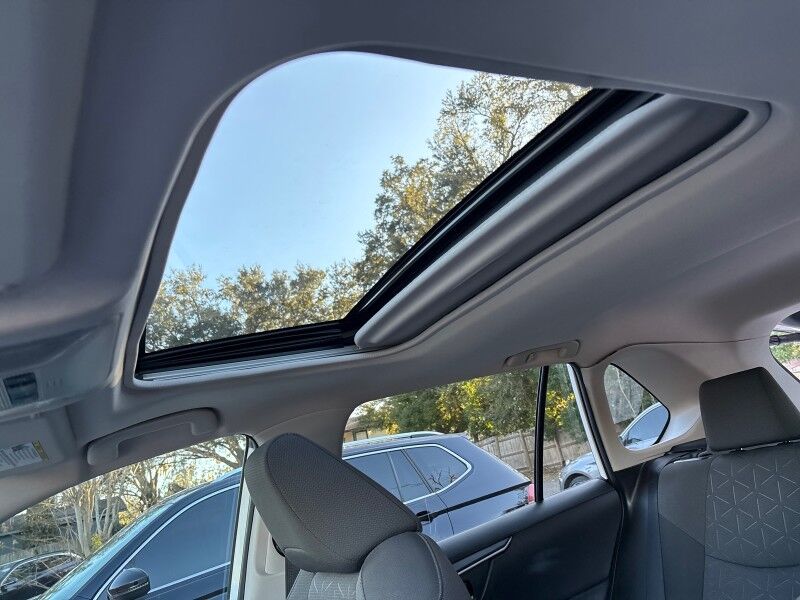 2021 Toyota RAV4 Hybrid XLE AWD w/SUNROOF Seffner FL