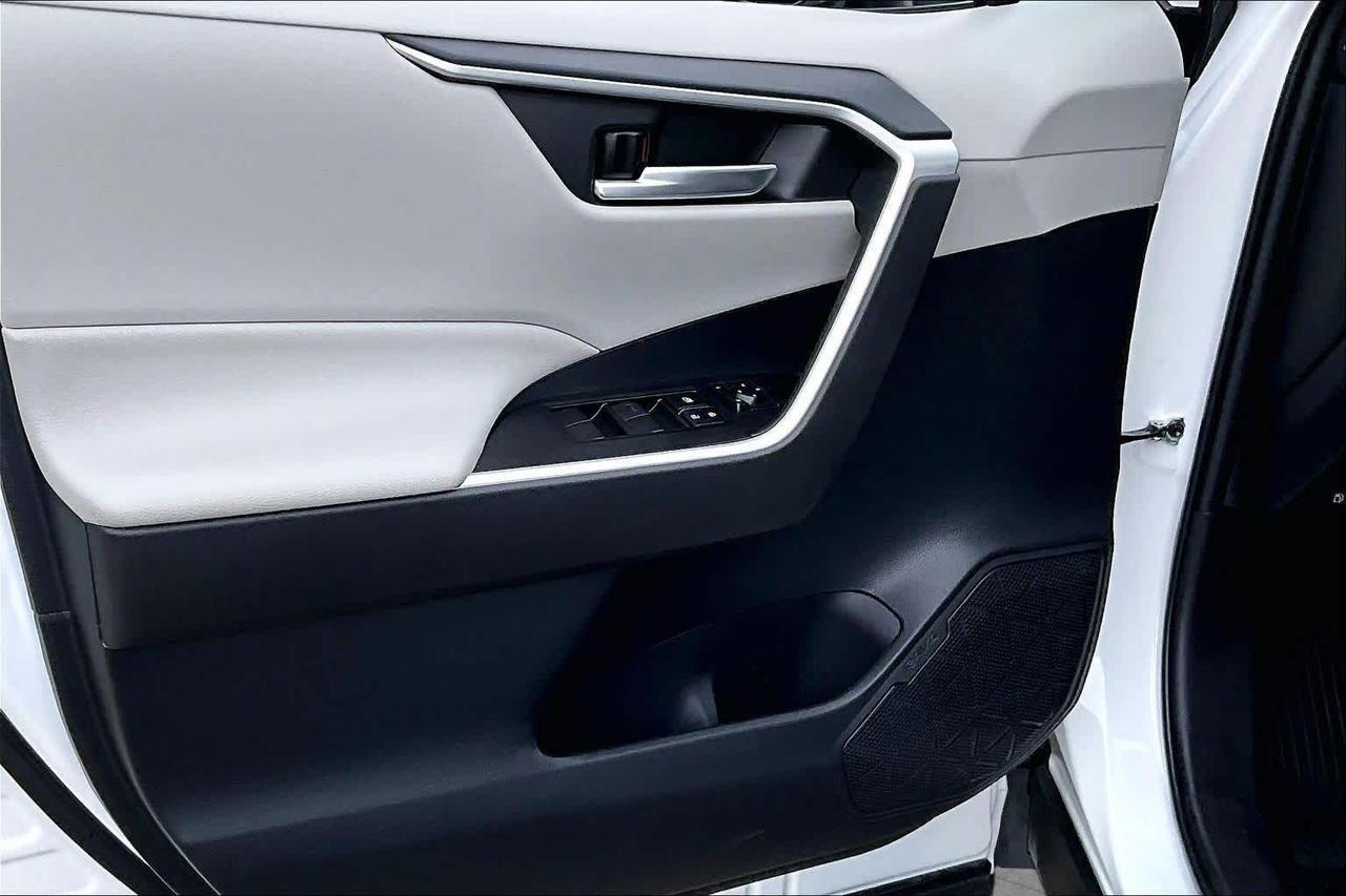 2021 Toyota RAV4 Hybrid XLE Folsom CA