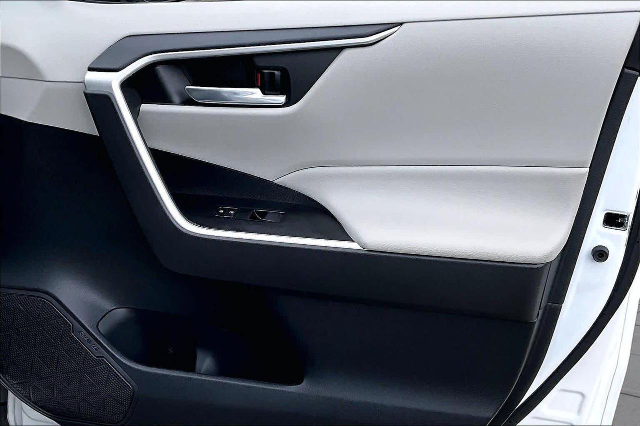 2021 Toyota RAV4 Hybrid XLE Folsom CA