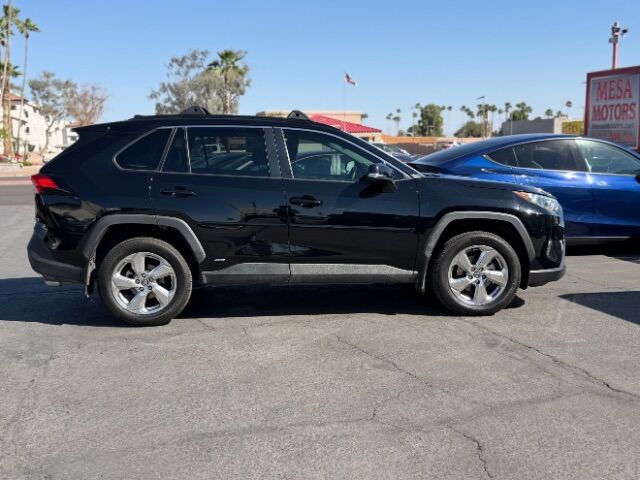 2021 Toyota RAV4 Hybrid XLE Premium