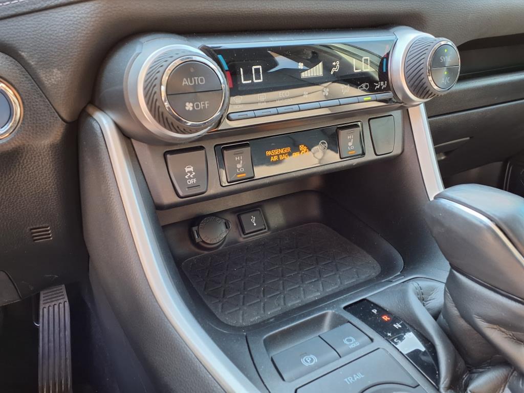 2021 Toyota RAV4 Hybrid XLE Premium Roanoke VA