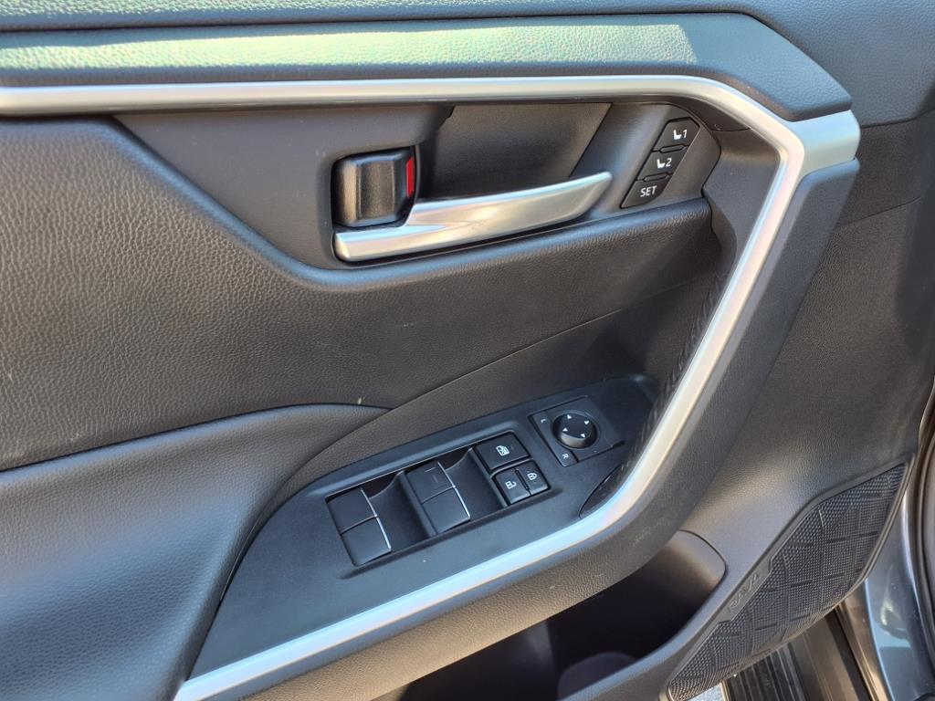 2021 Toyota RAV4 Hybrid XLE Premium Roanoke VA