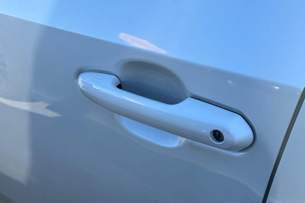 2021 Toyota RAV4 Hybrid XLE Premium Roseville CA