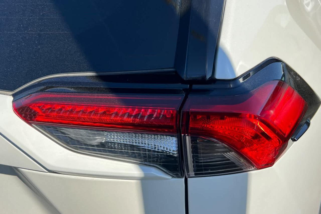 2021 Toyota RAV4 Hybrid XLE Premium Roseville CA