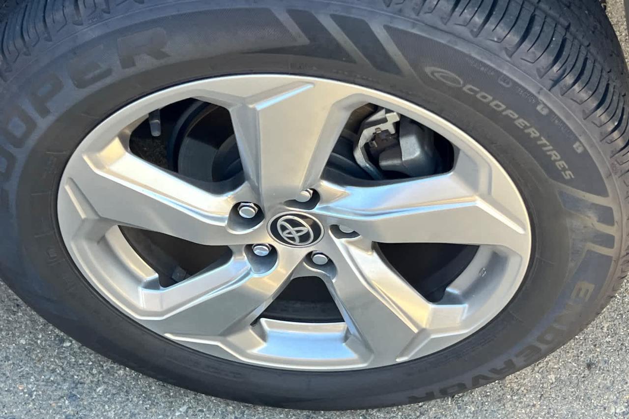 2021 Toyota RAV4 Hybrid XLE Premium Roseville CA