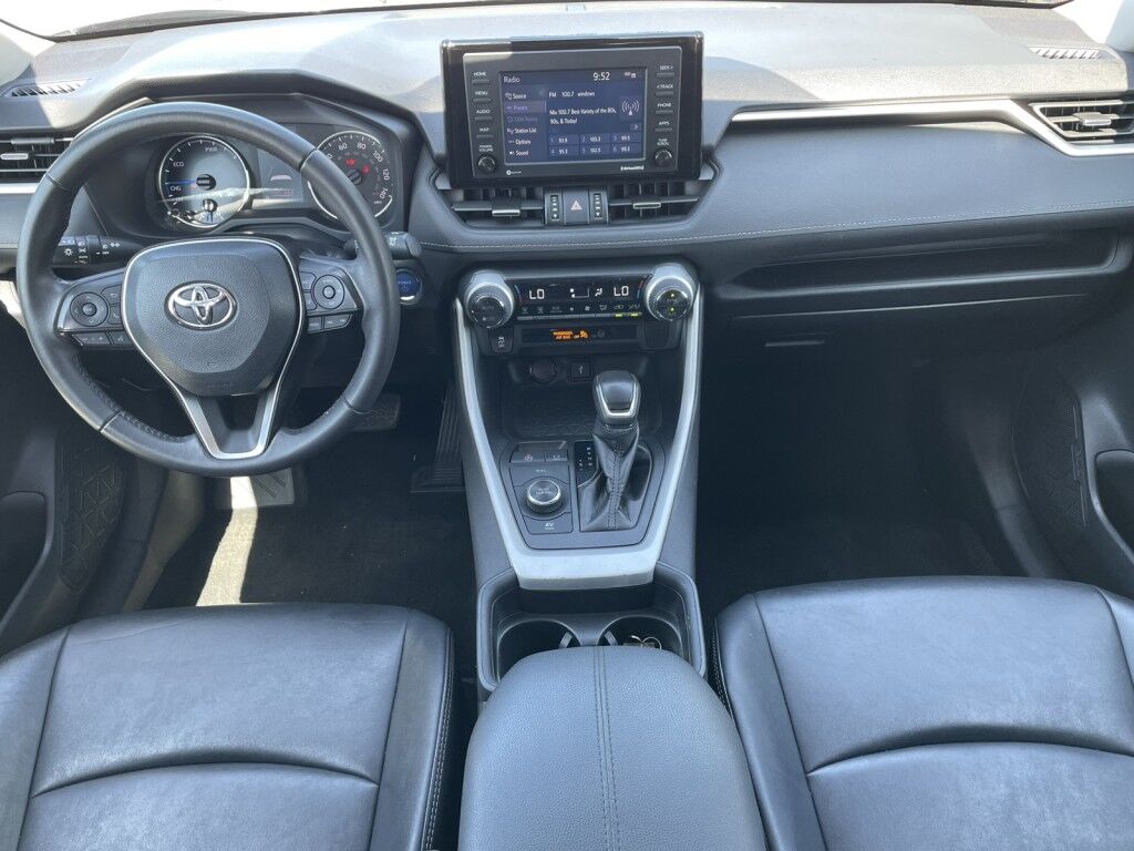 2021 Toyota RAV4 Hybrid XLE Premium Sarasota FL