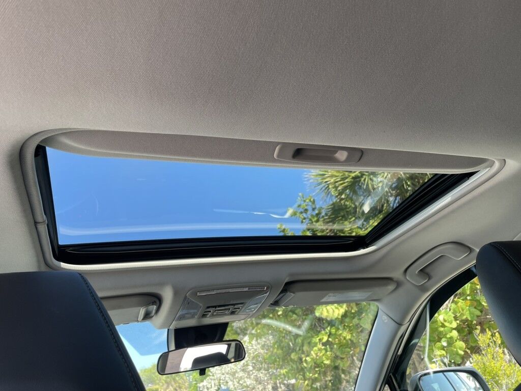 2021 Toyota RAV4 Hybrid XLE Premium Sarasota FL