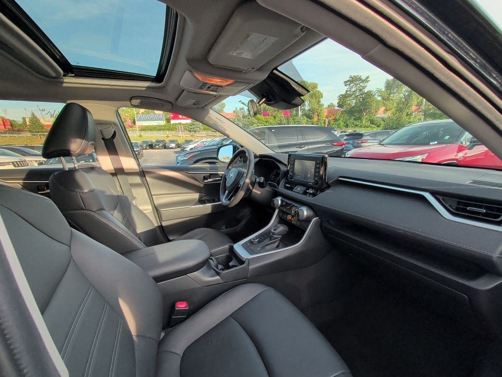 2021 Toyota RAV4 Hybrid XLE Premium Worcester MA