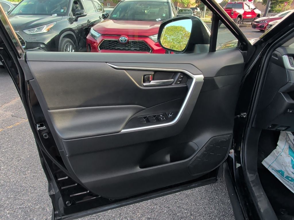2021 Toyota RAV4 Hybrid XLE Premium Worcester MA