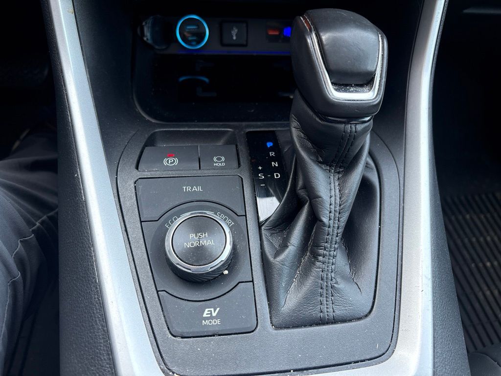 2021 Toyota RAV4 Hybrid XLE Premium Cockeysville MD