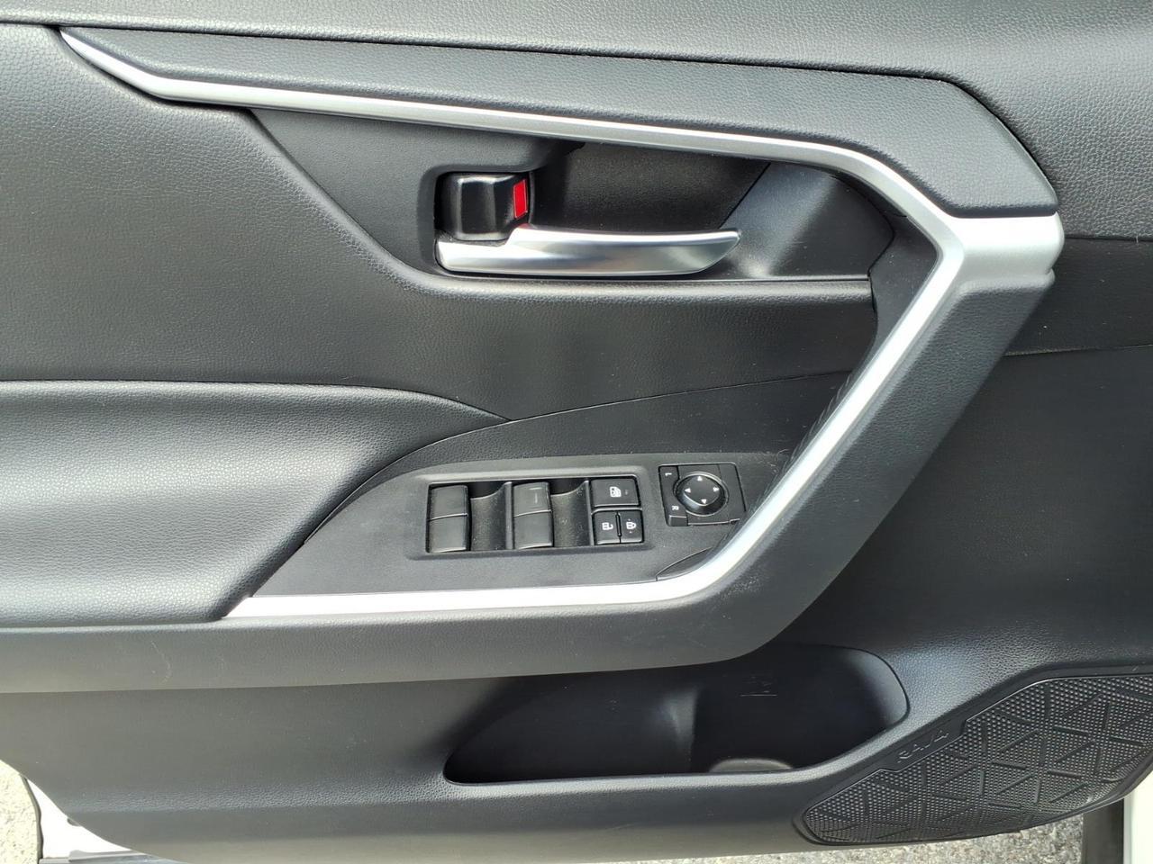 2021 Toyota RAV4 Hybrid XLE Roanoke VA