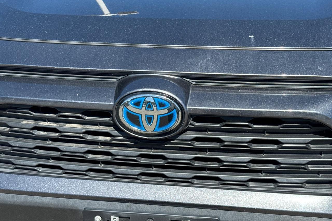 2021 Toyota RAV4 Hybrid XLE Roseville CA