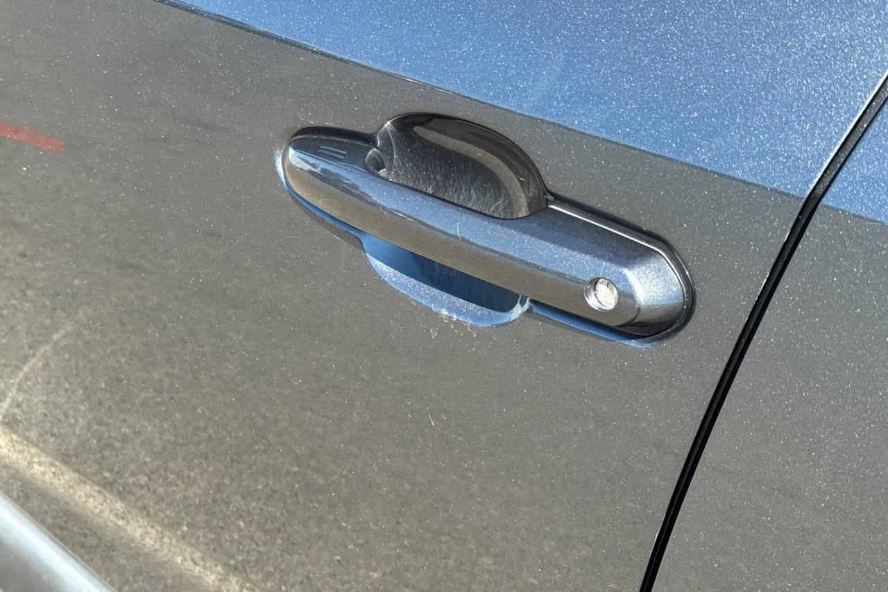 2021 Toyota RAV4 Hybrid XLE Roseville CA