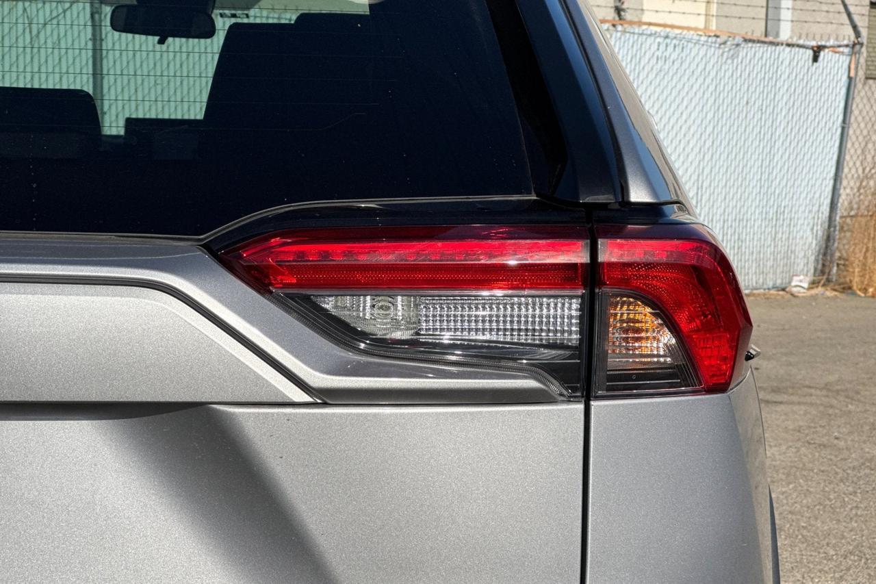 2021 Toyota RAV4 Hybrid XLE Roseville CA