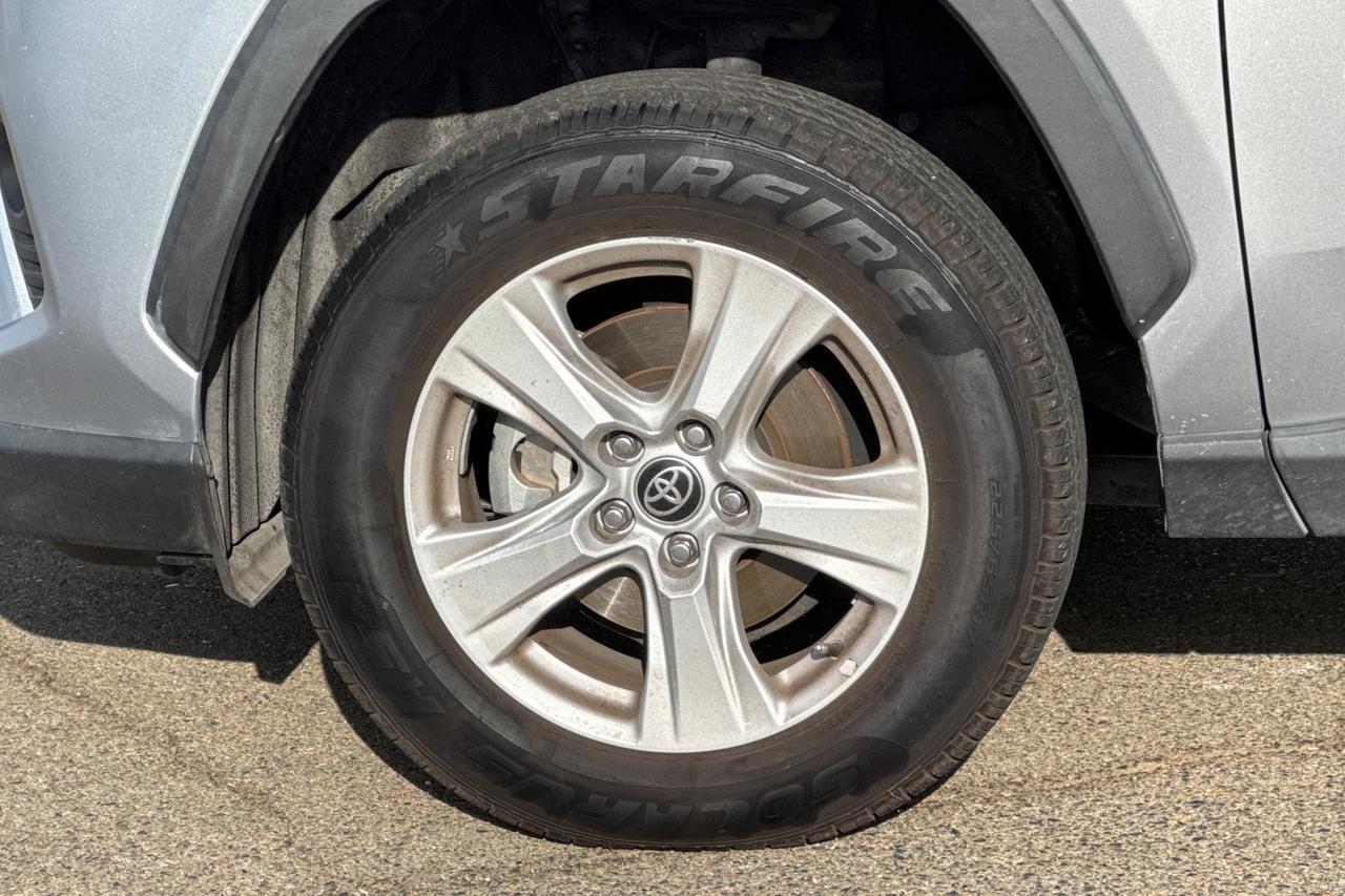 2021 Toyota RAV4 Hybrid XLE Roseville CA