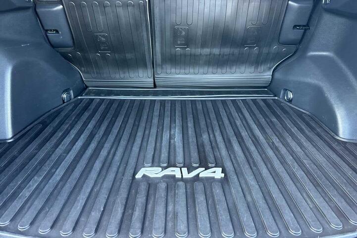 2021 Toyota RAV4 Hybrid XLE Roseville CA