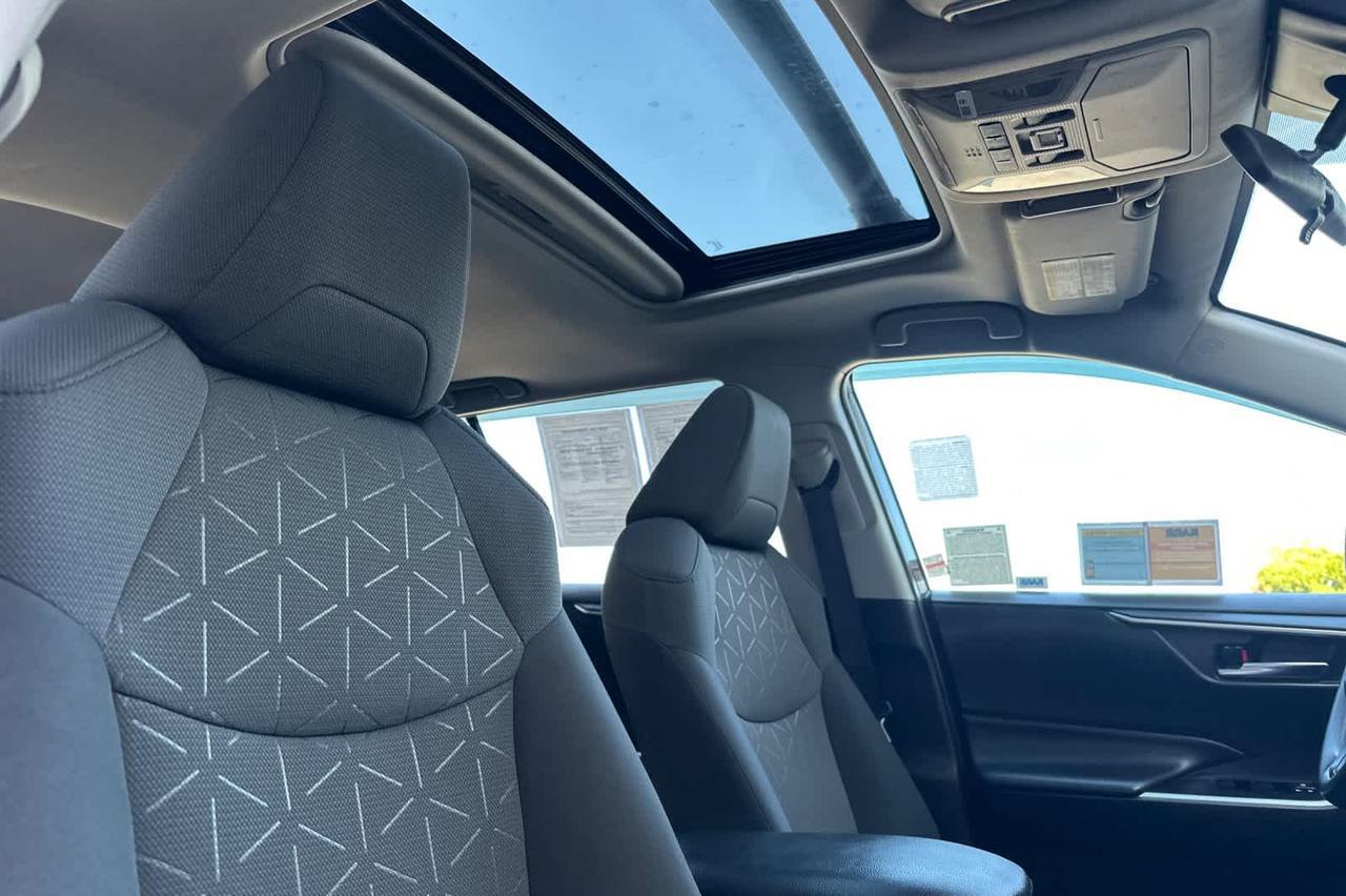 2021 Toyota RAV4 Hybrid XLE Roseville CA