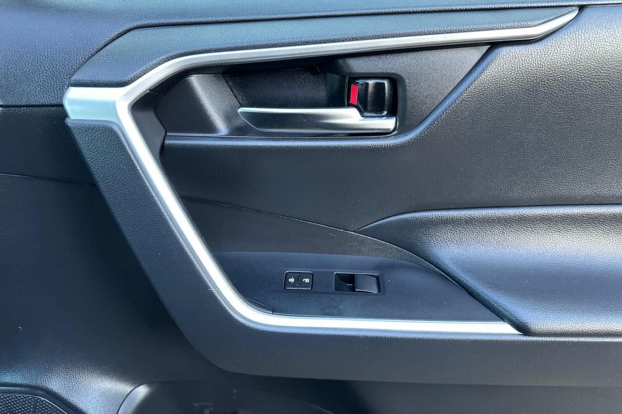 2021 Toyota RAV4 Hybrid XLE Roseville CA