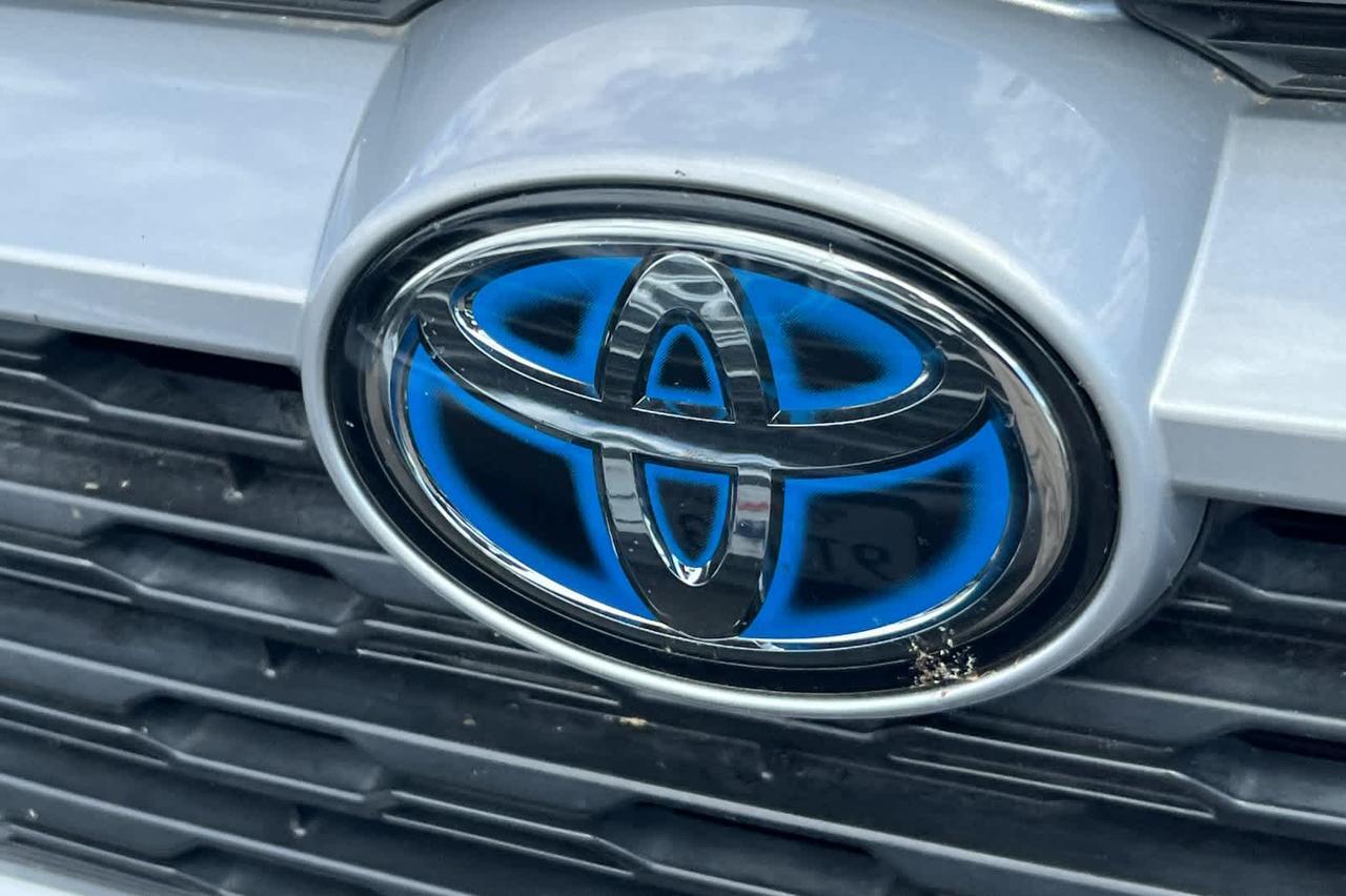 2021 Toyota RAV4 Hybrid XLE Roseville CA