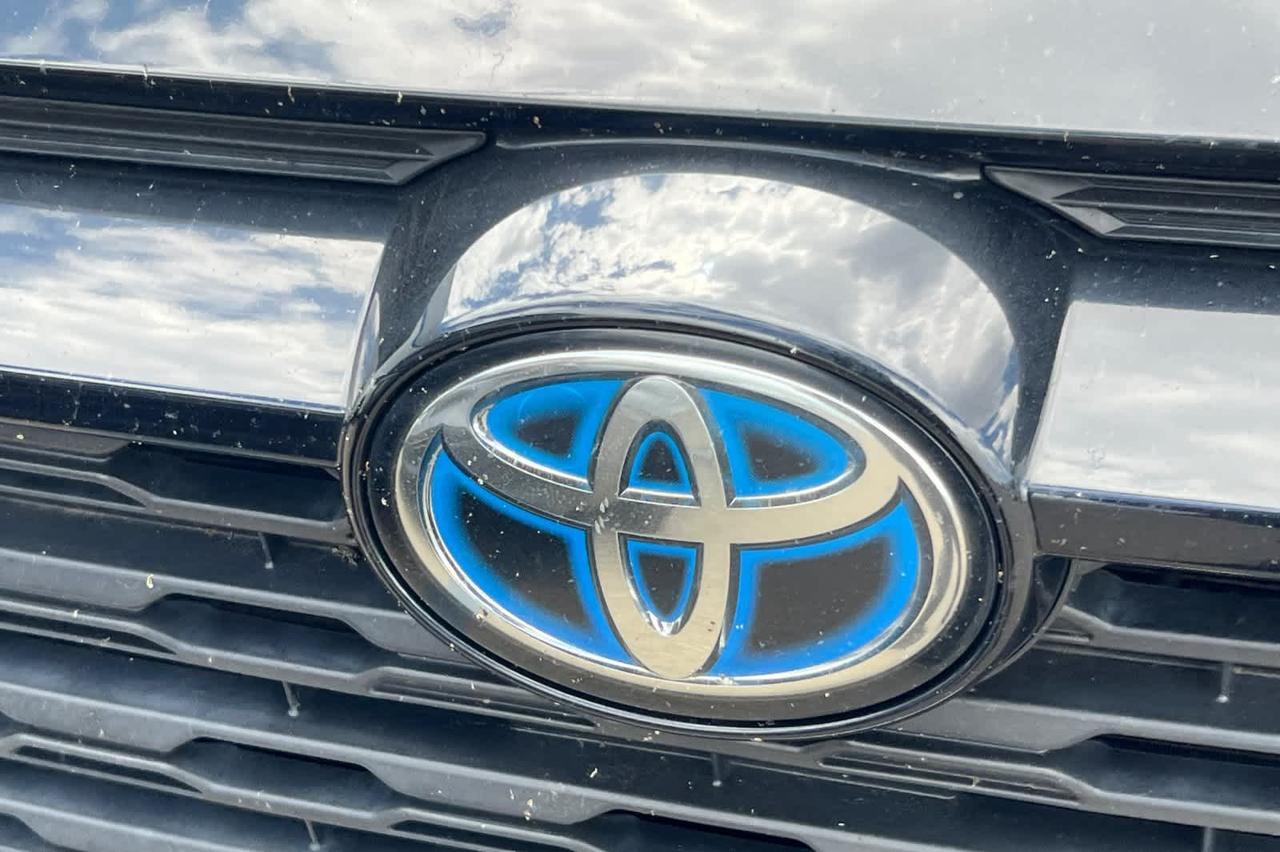 2021 Toyota RAV4 Hybrid XLE Roseville CA