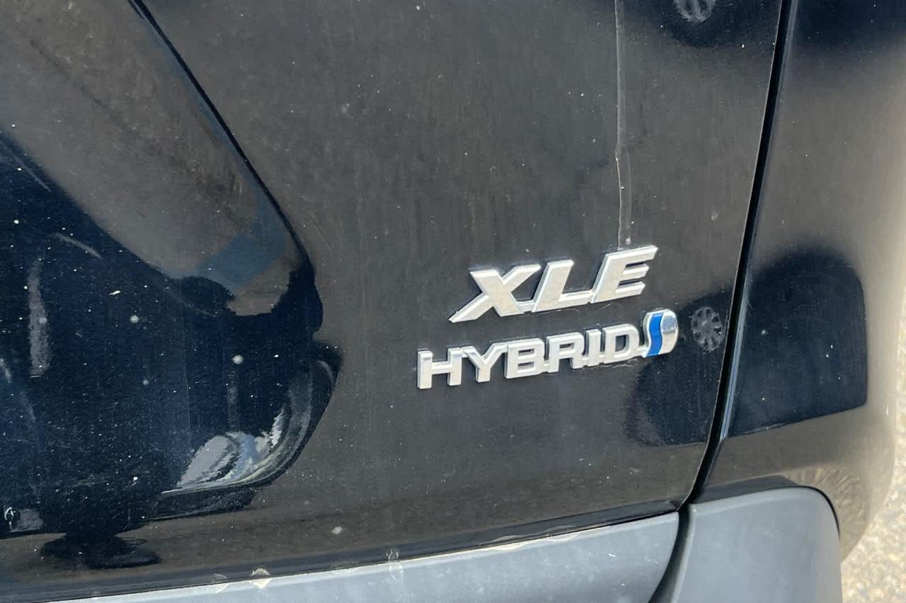 2021 Toyota RAV4 Hybrid XLE Roseville CA