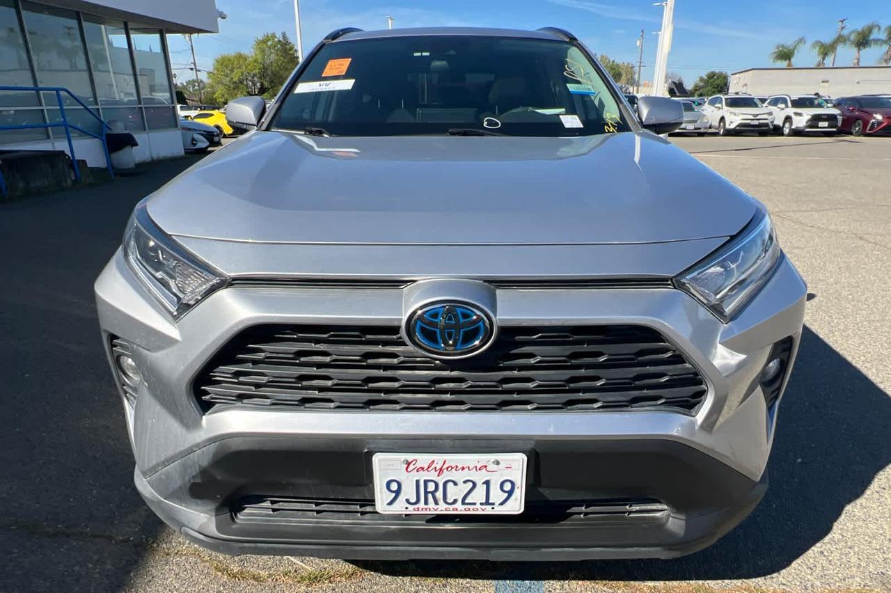 2021 Toyota RAV4 Hybrid XLE