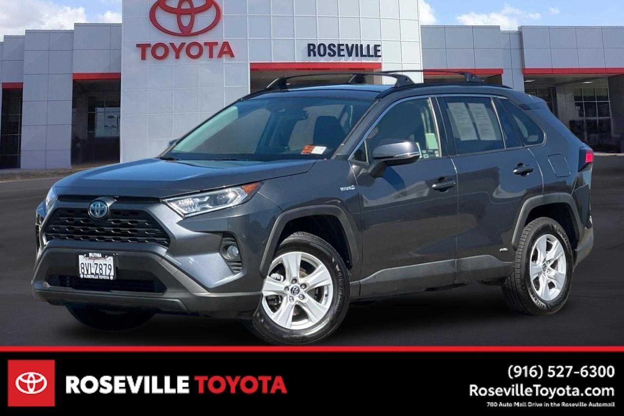 2021 Toyota RAV4 Hybrid XLE