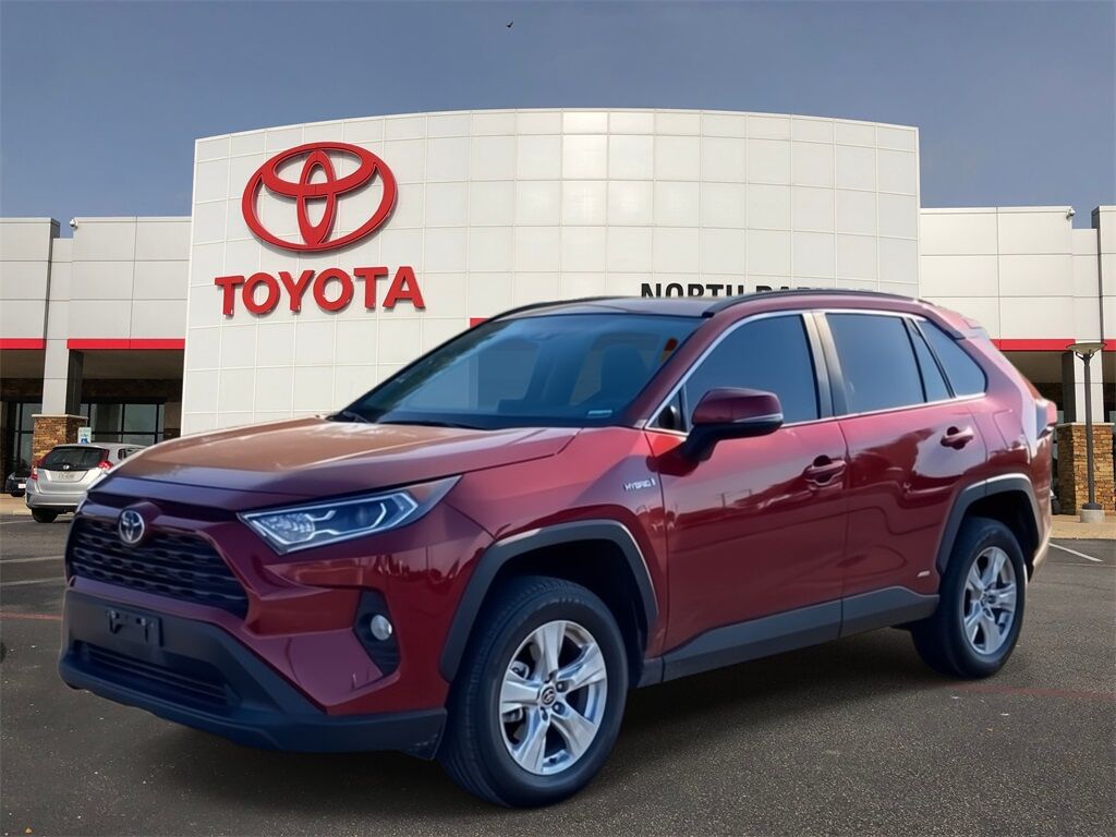 2021 Toyota RAV4 Hybrid XLE