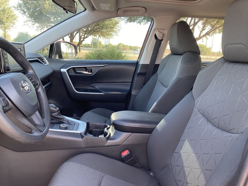 2021 Toyota RAV4 Hybrid XLE San Antonio TX