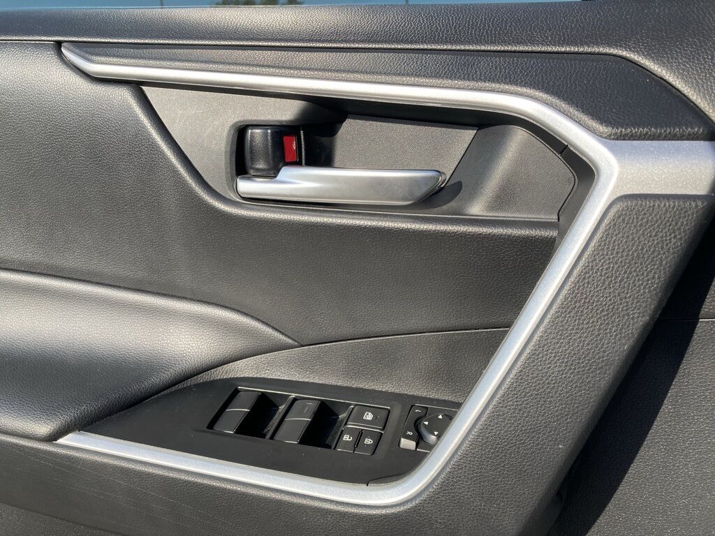 2021 Toyota RAV4 Hybrid XLE San Antonio TX