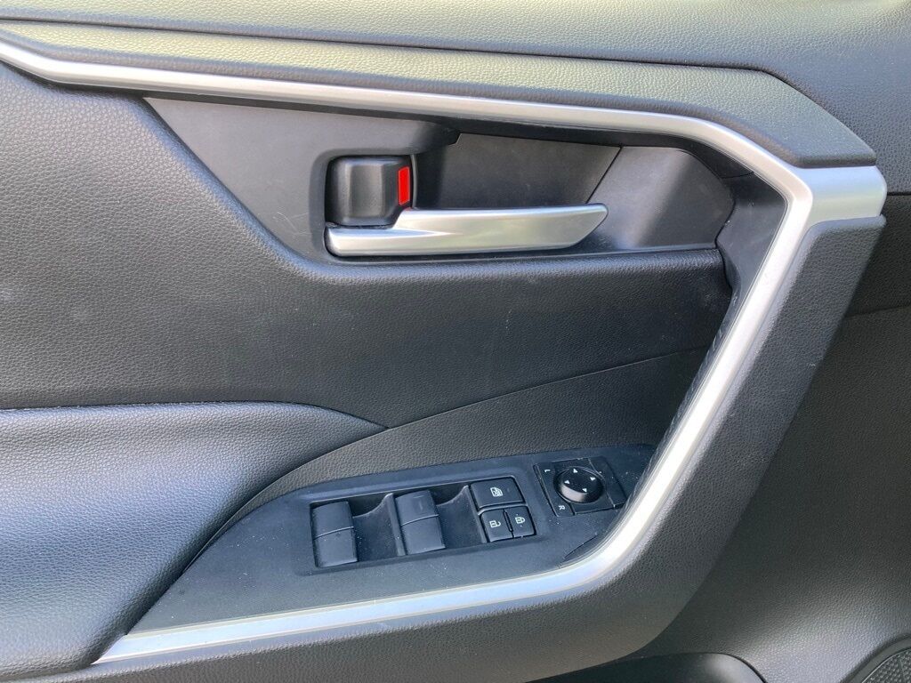 2021 Toyota RAV4 Hybrid XLE San Antonio TX