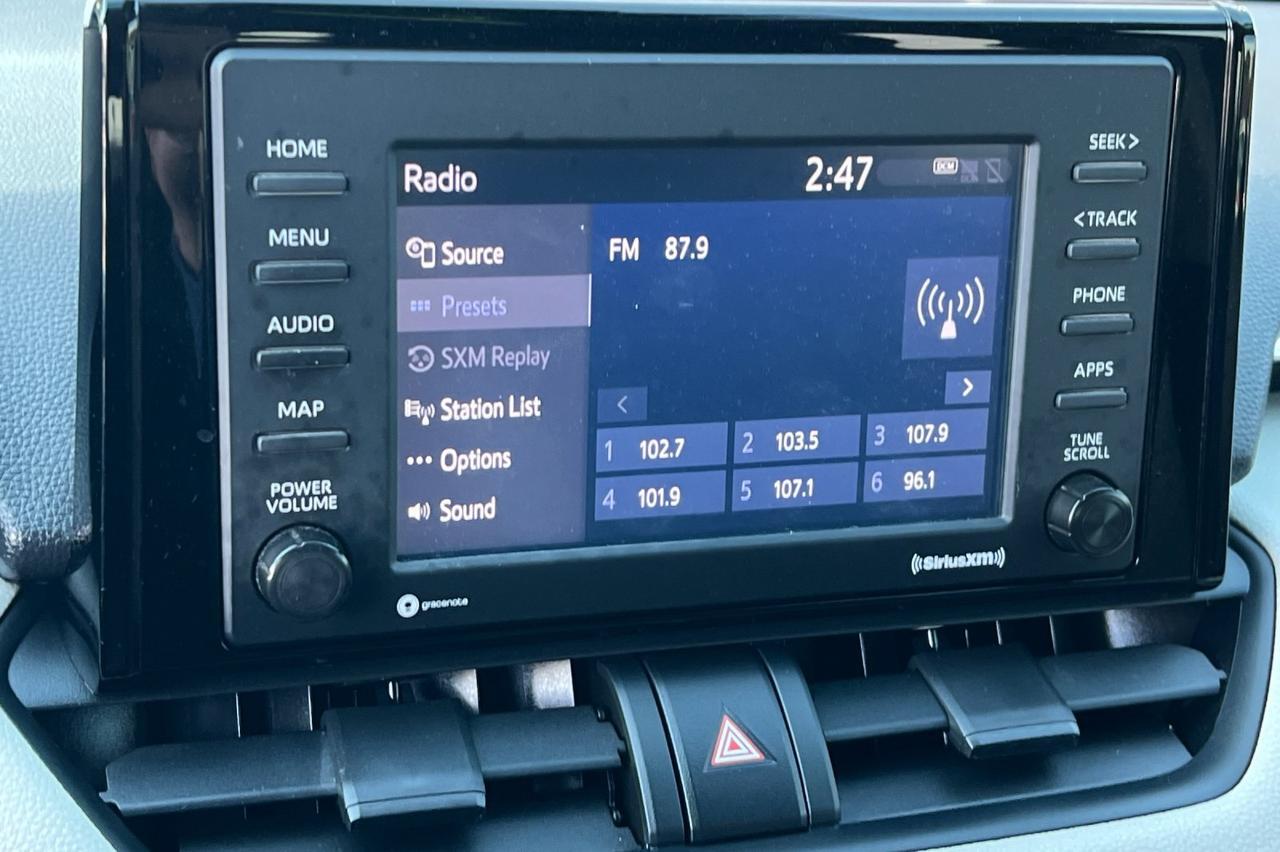 2021 Toyota RAV4 Hybrid XLE Ontario OR