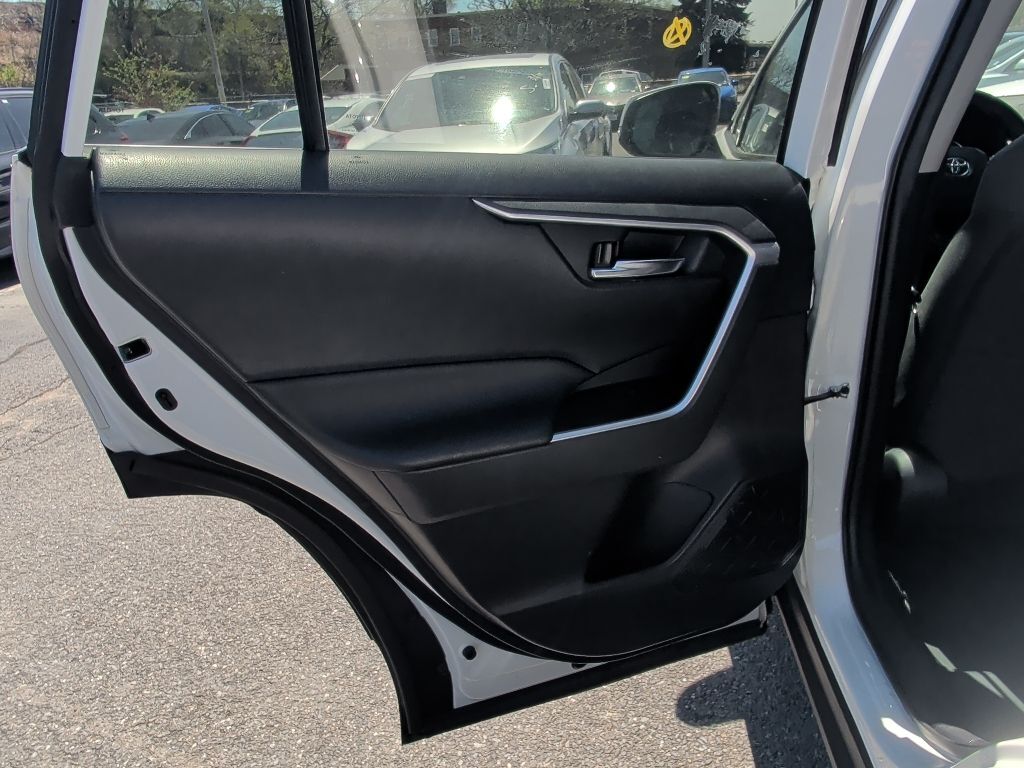 2021 Toyota RAV4 Hybrid XLE Worcester MA