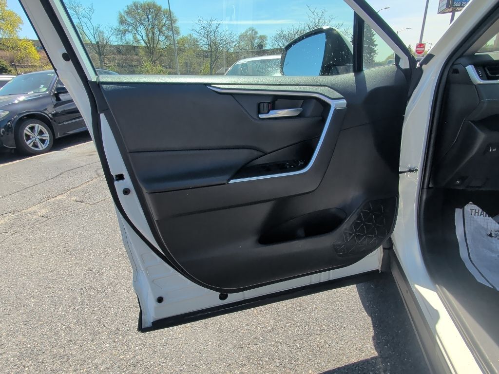 2021 Toyota RAV4 Hybrid XLE Worcester MA