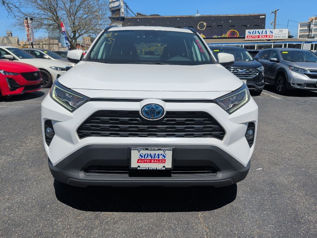 2021 Toyota RAV4 Hybrid XLE