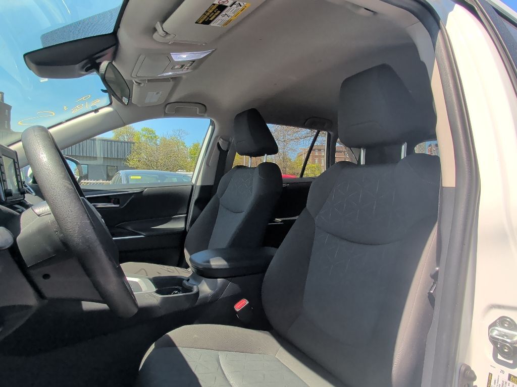 2021 Toyota RAV4 Hybrid XLE Worcester MA