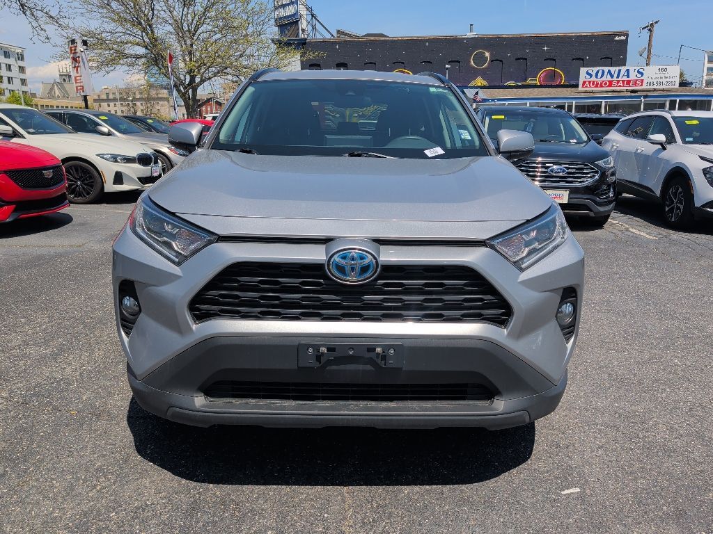 2021 Toyota RAV4 Hybrid XLE