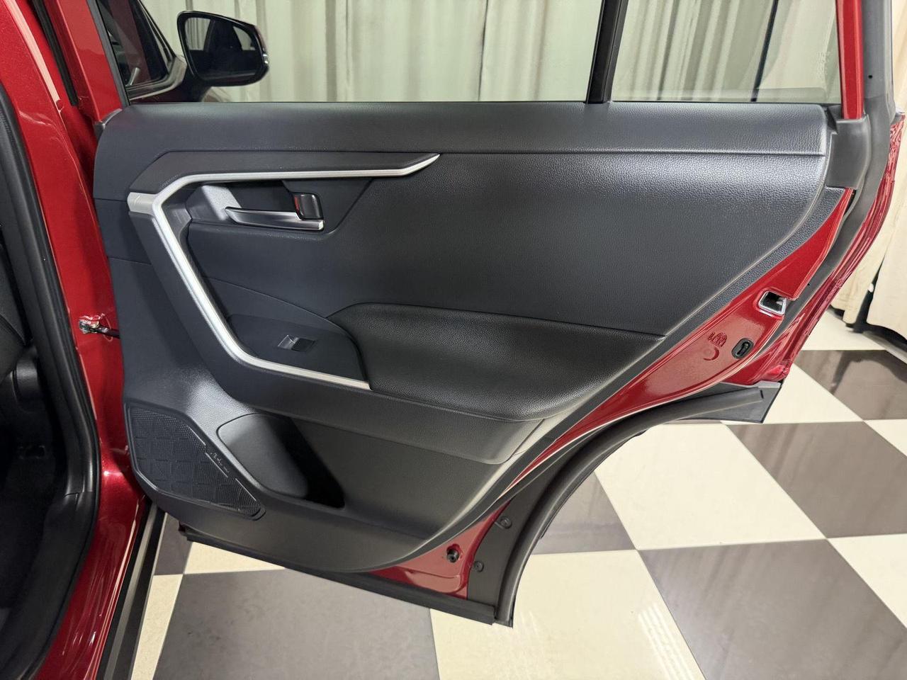 2021 Toyota RAV4 Hybrid XLE Annapolis MD